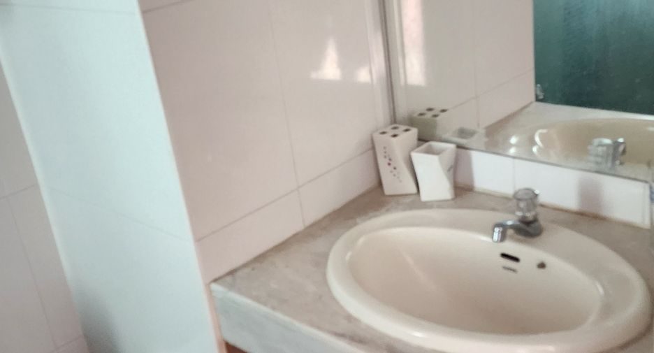 Apartment zur Miete mit Studio in Bang Lamung, Chonburi