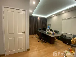 Haus zum Kauf und zur Miete mit 5 Zimmer in Chom Thong, Bangkok