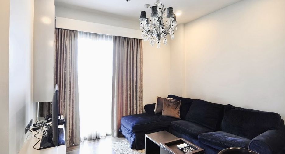 For sale 1 bed condo in Khlong Toei, Bangkok