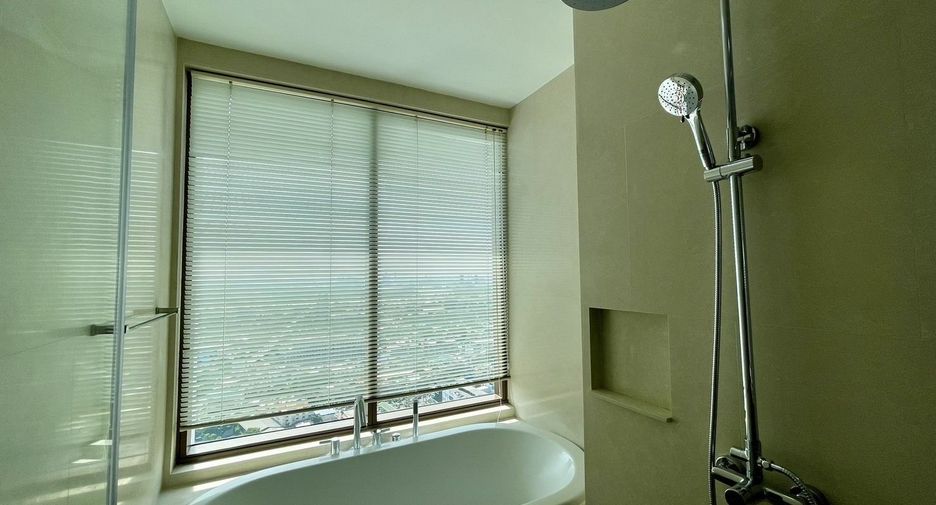 Condo en alquiler de 1 habitaciones en Khlong Toei, Bangkok