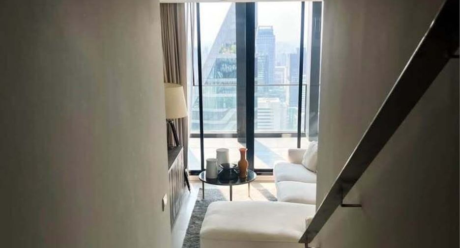 Condo en alquiler de 3 habitaciones en Pathum Wan, Bangkok