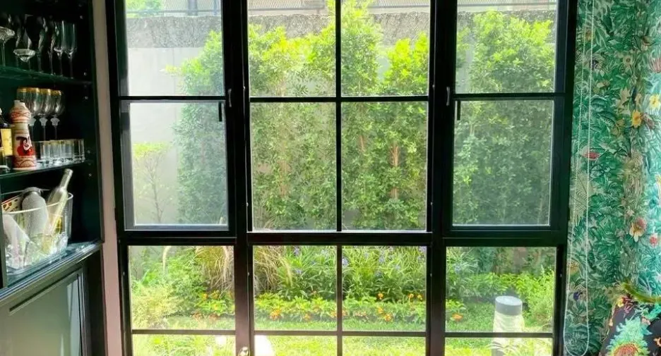 For sale and for rent 3 bedrooms condo in Pathum Wan, Bangkok