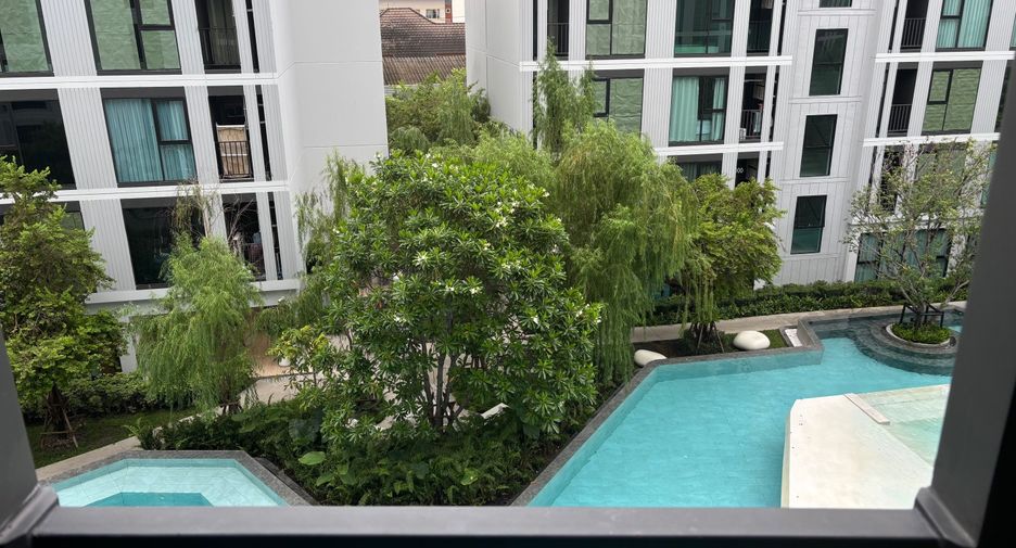 For sale 1 bed condo in Suan Luang, Bangkok