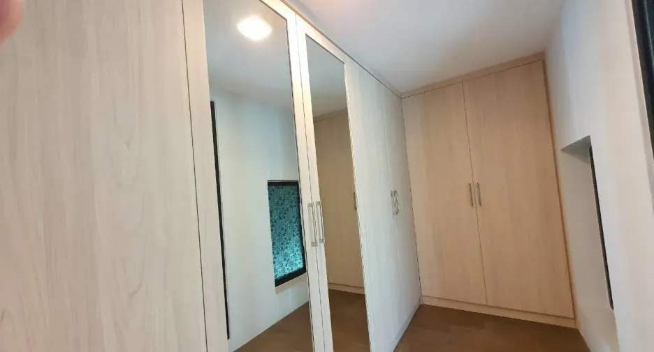 For sale and for rent 4 bedrooms house in Bang Kapi, Bangkok
