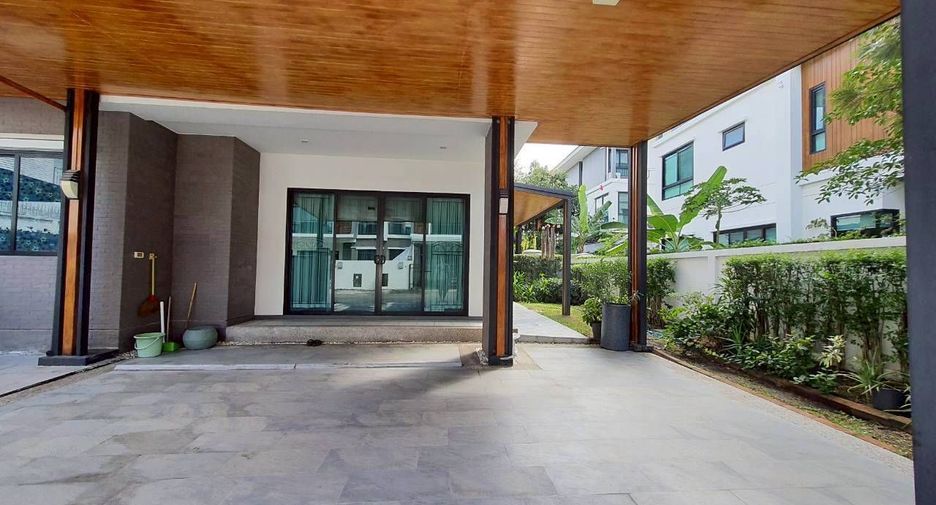For sale and for rent 4 bedrooms house in Bang Kapi, Bangkok