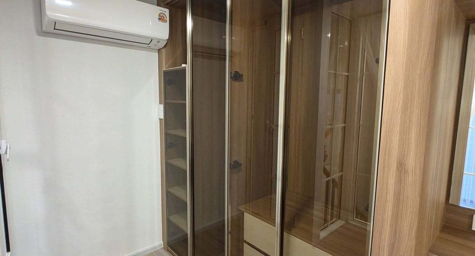 For rent 1 bed condo in Thon Buri, Bangkok