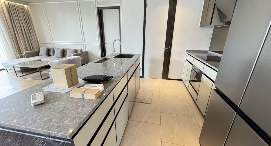 For rent 2 ベッドルーム condo in Watthana, Bangkok
