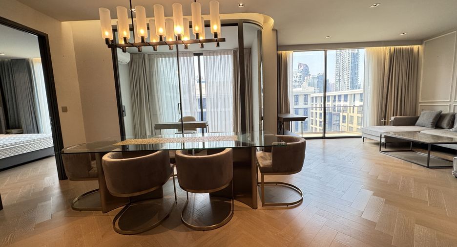 For rent 2 ベッドルーム condo in Watthana, Bangkok