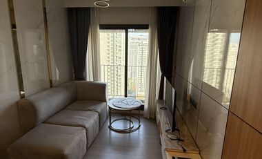For rent 1 bed condo in Huai Khwang, Bangkok