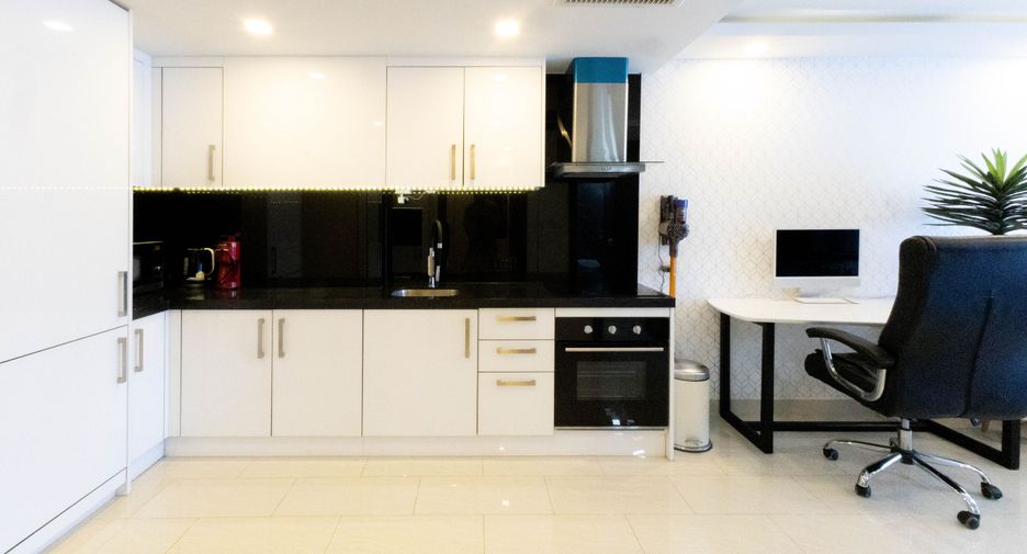 À vendre 2 chambres condo à Bang Lamung, Chonburi
