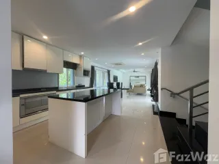 Villa en alquiler de 4 habitaciones en Kathu, Phuket