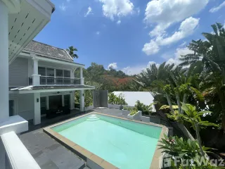 Villa en alquiler de 4 habitaciones en Kathu, Phuket