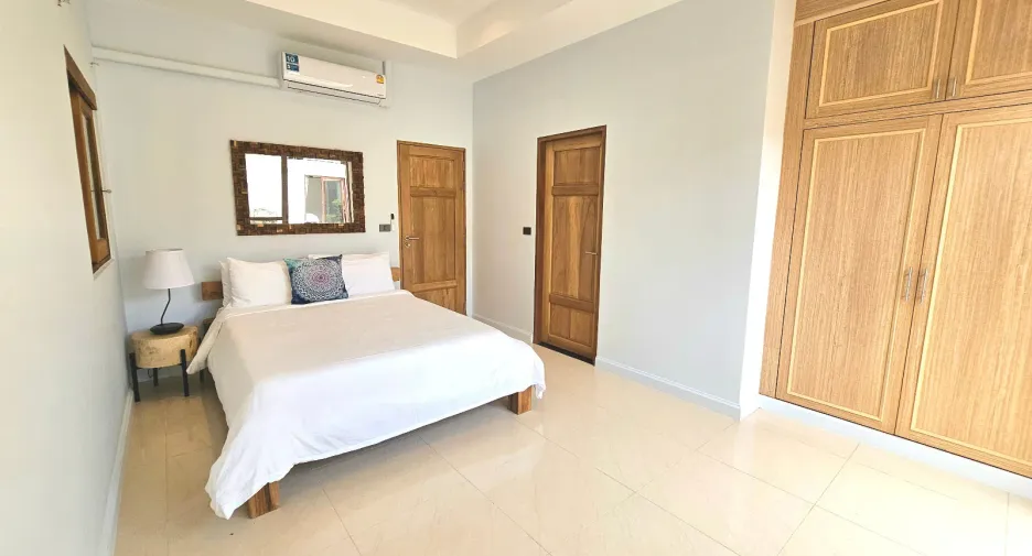 For rent 5 bedrooms villa in Thalang, Phuket