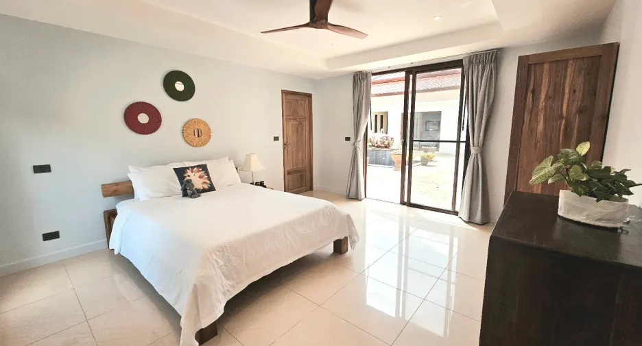 For rent 5 bedrooms villa in Thalang, Phuket