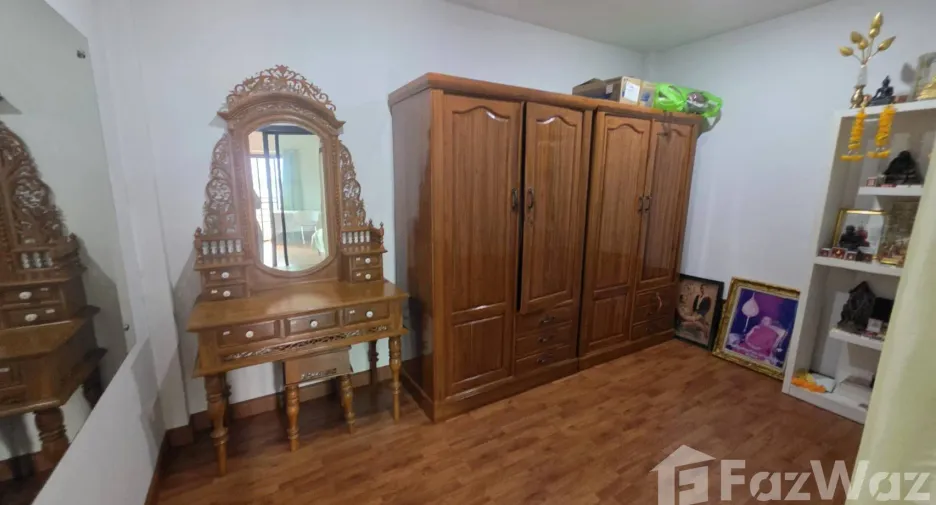 For rent 5 bedrooms house in Mueang Chiang Mai, Chiang Mai