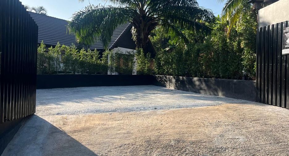 For rent 4 bedrooms villa in Thalang, Phuket
