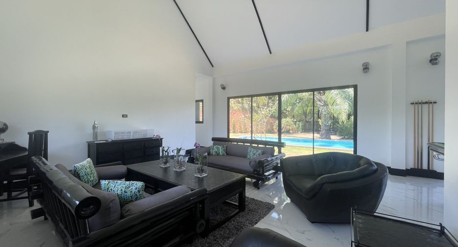 For rent 4 bedrooms villa in Thalang, Phuket