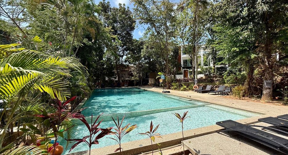 For rent 3 bedrooms townhouse in Ko Samui, Surat Thani