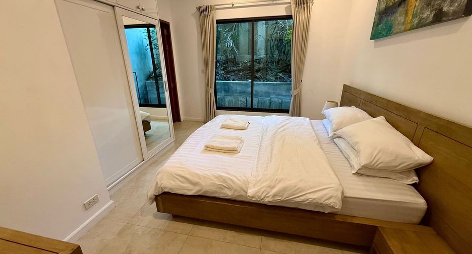 For rent 3 bedrooms townhouse in Ko Samui, Surat Thani