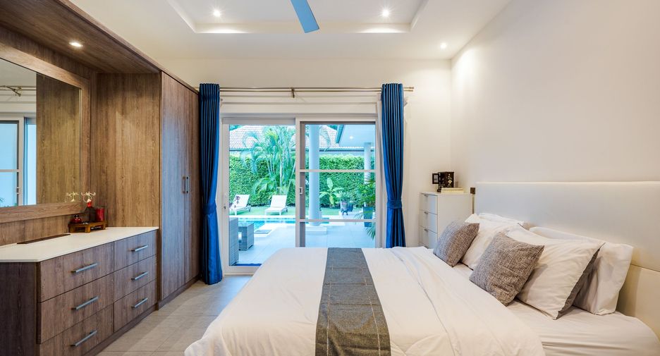 For sale 3 bedrooms villa in Hua Hin, Prachuap Khiri Khan