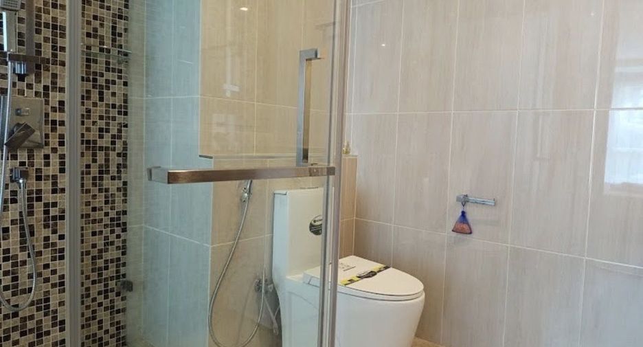 Wohnung zur Miete mit 1 Zimmer in Bang Lamung, Chonburi
