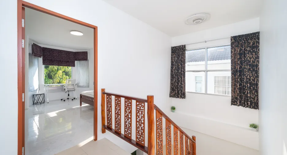 For rent and for sale 4 bedrooms house in Mueang Phuket, Phuket