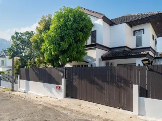 For Rent 4 Bedroom House In Mueang Phuket