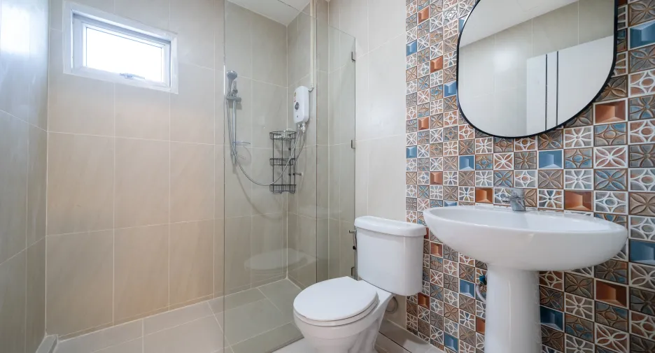 For rent and for sale 4 bedrooms house in Mueang Phuket, Phuket