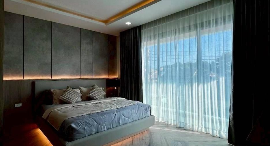 For sale 5 bedrooms villa in East Pattaya, Pattaya