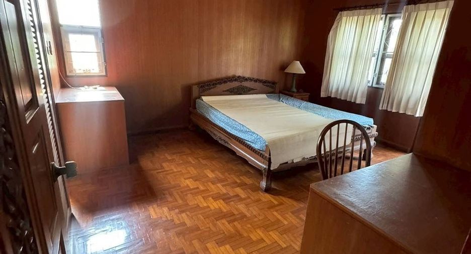 For sale 4 bedrooms house in Hang Dong, Chiang Mai