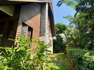 For sale 4 bedrooms house in Hang Dong, Chiang Mai