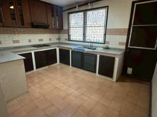 For sale 4 bedrooms house in Hang Dong, Chiang Mai