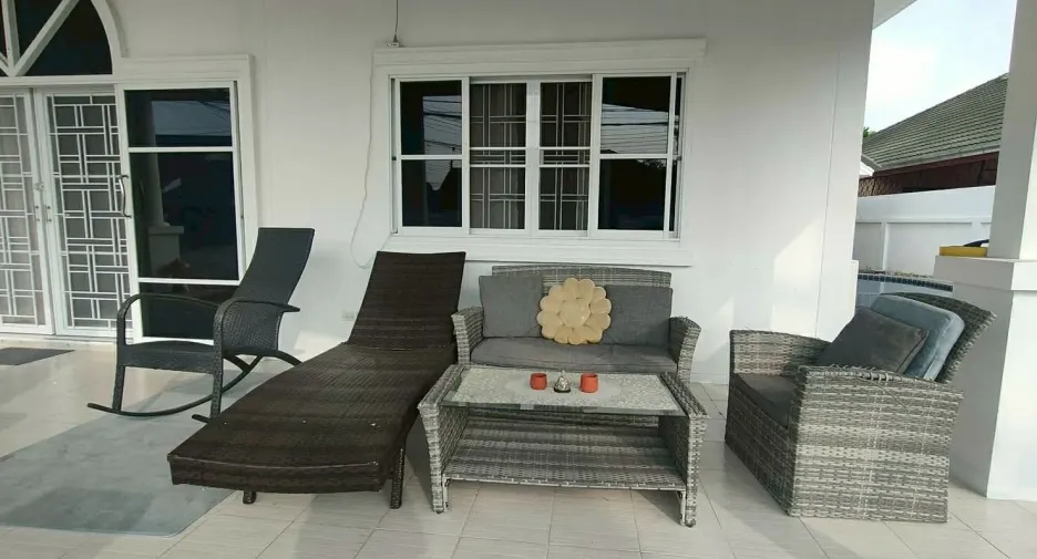 ให้เช่า 3 ห้องนอน วิลล่า ใน ห้วยใหญ่, พัทยา