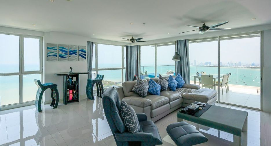 For sale 3 bedrooms condo in Bang Lamung, Chonburi