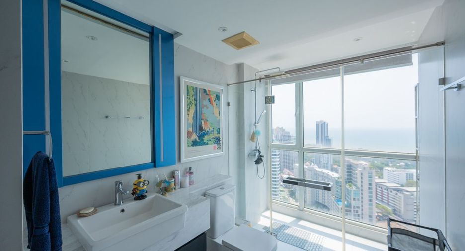 For sale 3 bedrooms condo in Bang Lamung, Chonburi