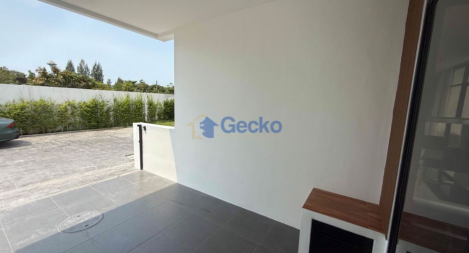 For sale 3 bedrooms house in Bang Lamung, Chonburi