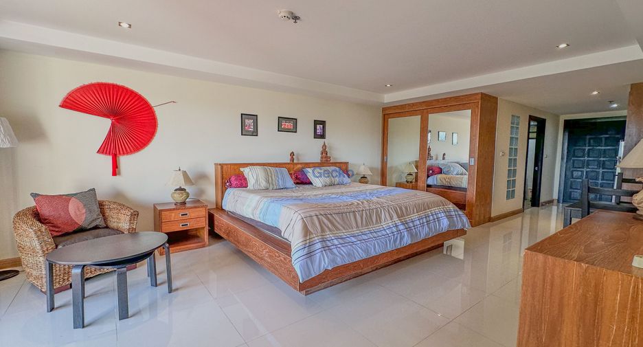 For rent 2 bedrooms condo in Bang Lamung, Chonburi