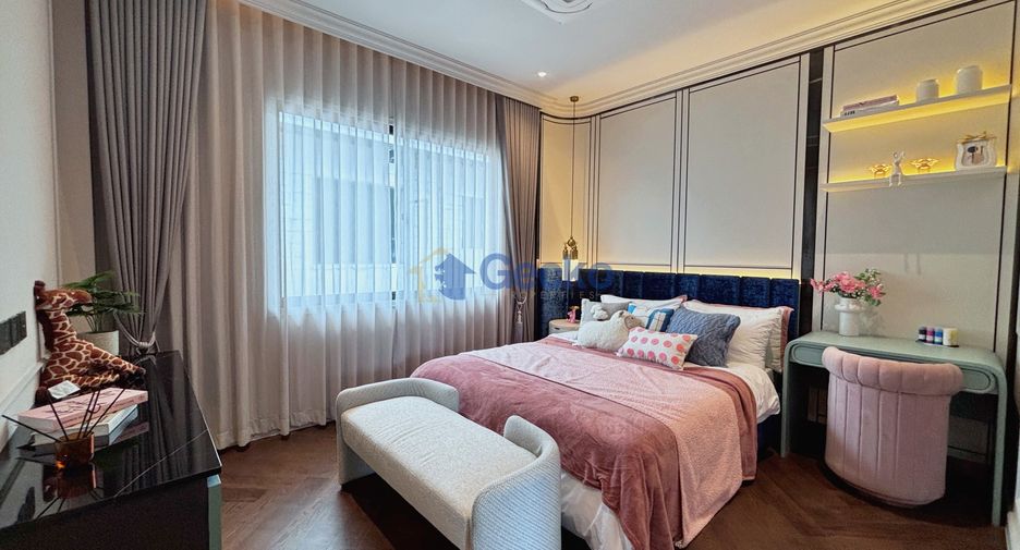 Haus zum Kauf mit 4 Zimmer in Bang Lamung, Chonburi