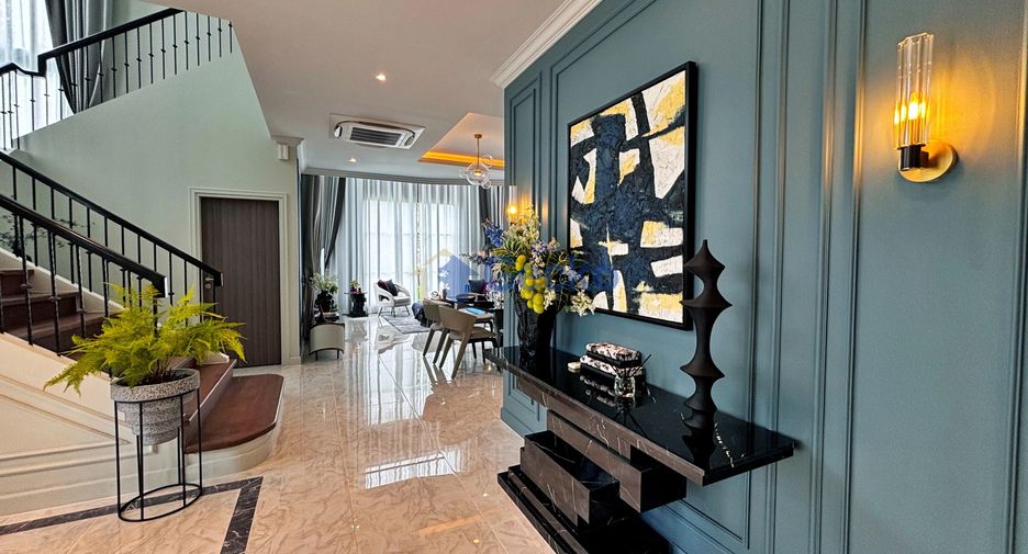 Haus zum Kauf mit 4 Zimmer in Bang Lamung, Chonburi