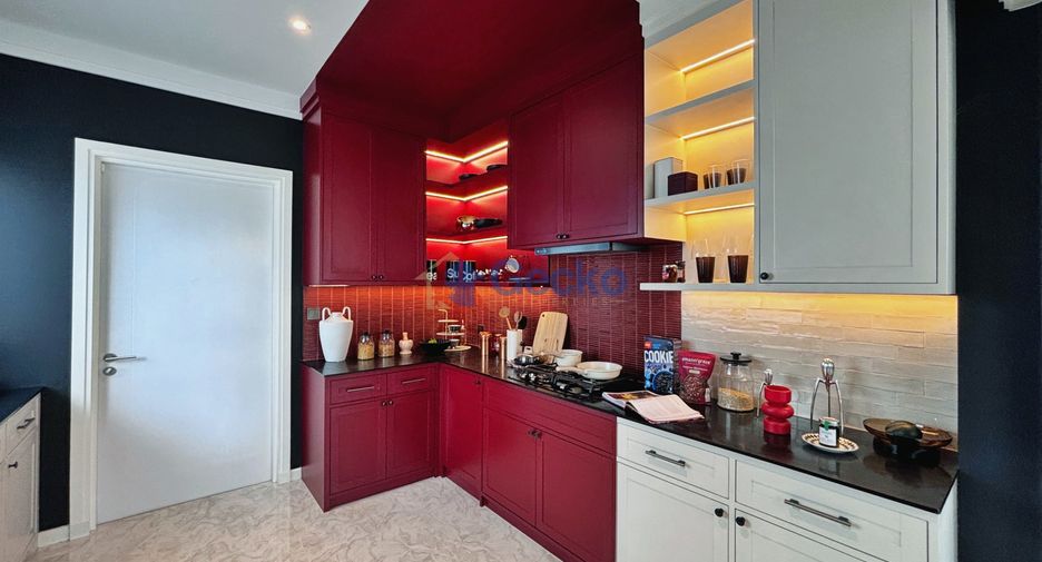 Haus zum Kauf mit 4 Zimmer in Bang Lamung, Chonburi