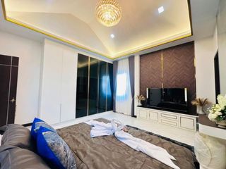 For sale 3 bedrooms condo in Bang Lamung, Chonburi
