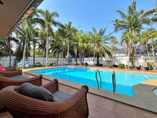 Haus zum Kauf mit 5 Zimmer in Bang Lamung, Chonburi