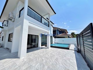 À vendre 3 chambres maison à Bang Lamung, Chonburi