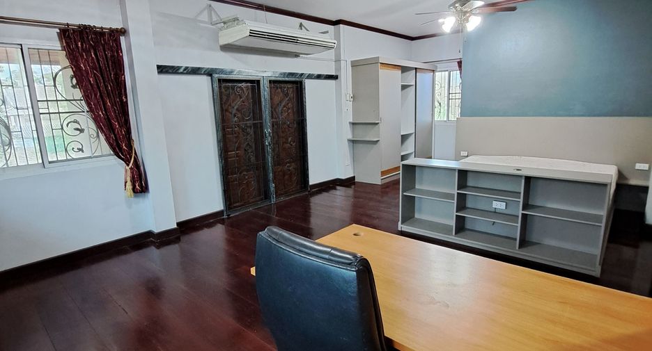 Аренда 6 спальни дом в Mueang Chiang Mai, Чианг Маи