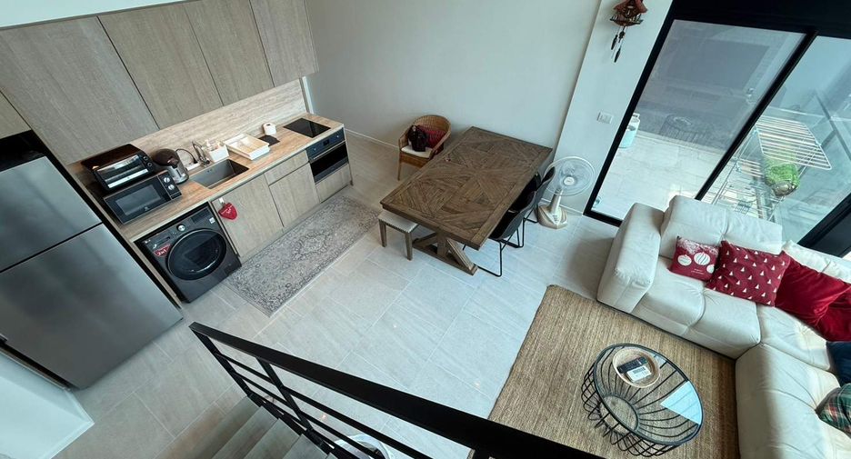 For rent 2 bedrooms condo in Sathon, Bangkok