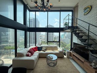 For rent 2 bedrooms condo in Sathon, Bangkok