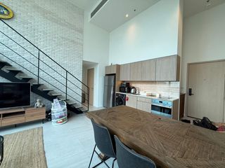 For rent 2 bedrooms condo in Sathon, Bangkok