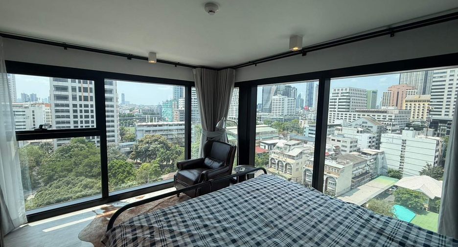 For rent 2 bedrooms condo in Sathon, Bangkok