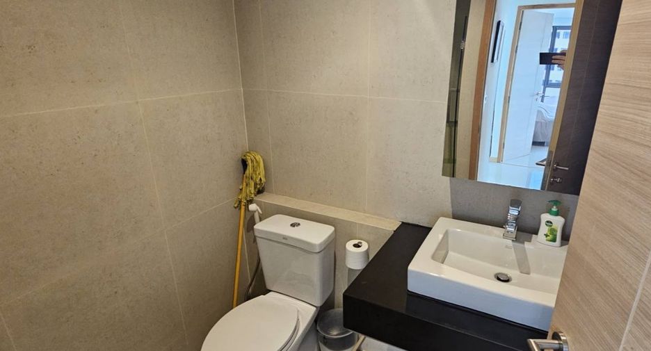 Condo en alquiler y en venta de 2 habitaciones en Watthana, Bangkok