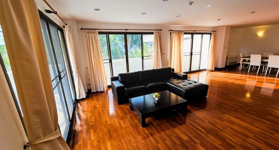 À louer 3 chambres condo à Pathum Wan, Bangkok
